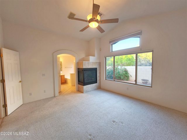 8340 N Austin Nikolas Court, Tucson, AZ 85704