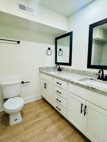 604 Debbie Dr, Hermitage, TN 37076