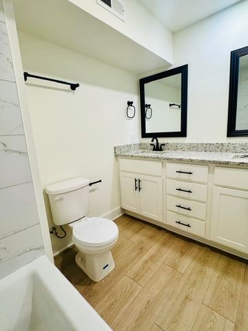 604 Debbie Dr, Hermitage, TN 37076