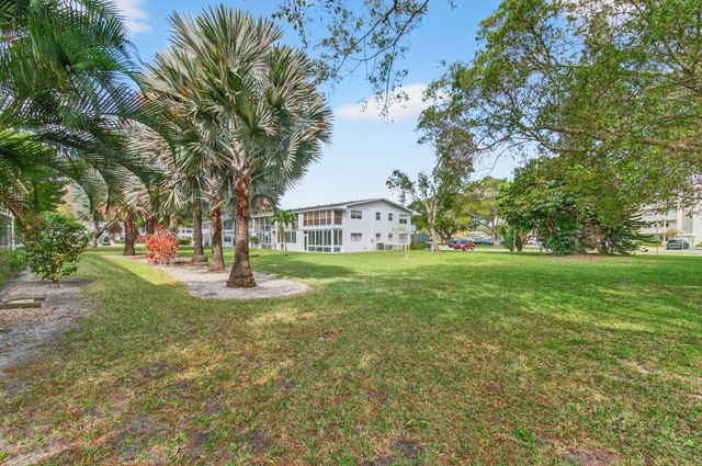 263 Ventnor R, Deerfield Beach, FL 33442