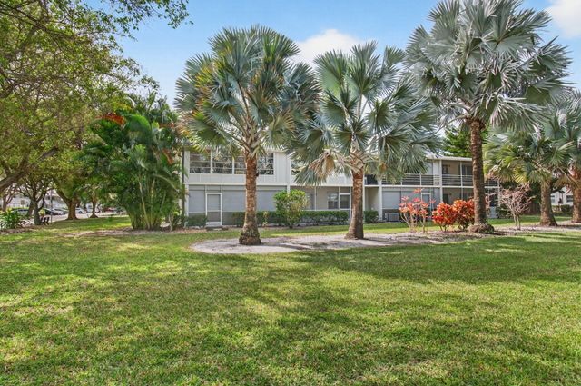 263 Ventnor R, Deerfield Beach, FL 33442