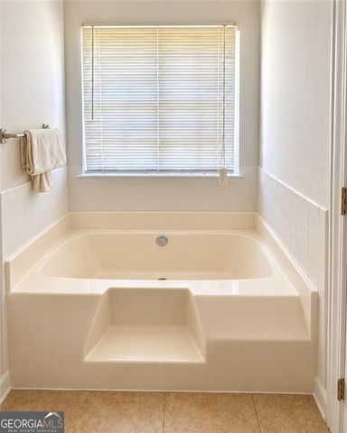 2875 Lake Port Drive, Snellville, GA 30039