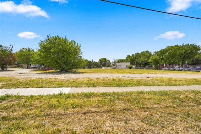 5212 Bernal Drive, Dallas, TX 75212
