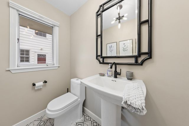 3621 Glenhurst Avenue, Saint Louis Park, MN 55416