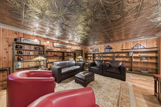 3621 Glenhurst Avenue, Saint Louis Park, MN 55416