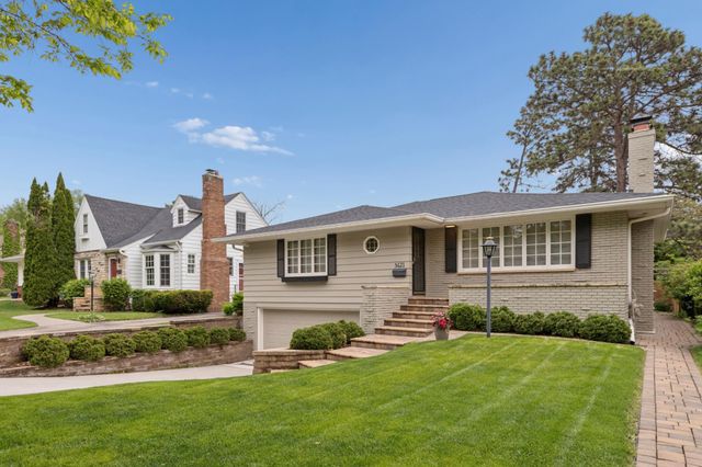 3621 Glenhurst Avenue, Saint Louis Park, MN 55416