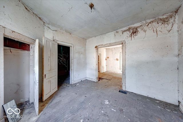 1229 N Tuxedo Street, Indianapolis, IN 46201