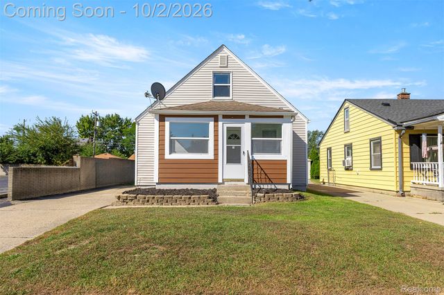 5649 Colonial Street, Dearborn Heights, MI 48127