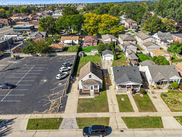 5649 Colonial Street, Dearborn Heights, MI 48127