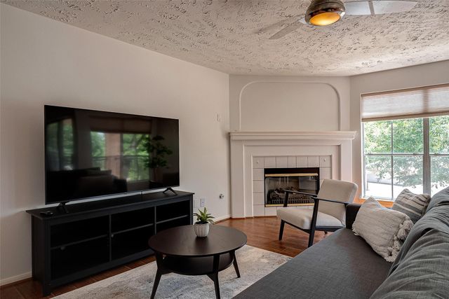 8051 Bay Branch Drive 2, The Woodlands, TX 77382