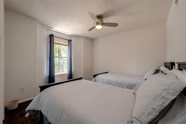 8051 Bay Branch Drive 2, The Woodlands, TX 77382