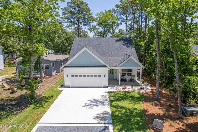 230 NE 74th Street, Oak Island, NC 28465