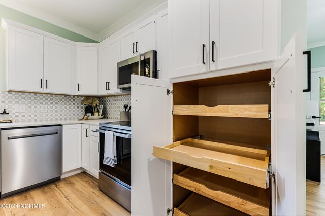 230 NE 74th Street, Oak Island, NC 28465