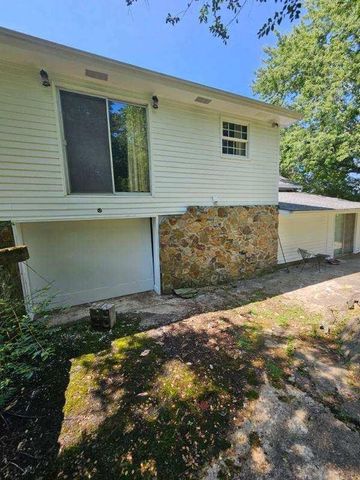 224 Mark Twain Avenue, W, Jamestown, TN 38556