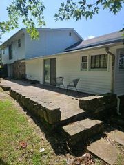 224 Mark Twain Avenue, W, Jamestown, TN 38556