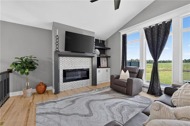 31757 W 168th Court, Gardner, KS 66030