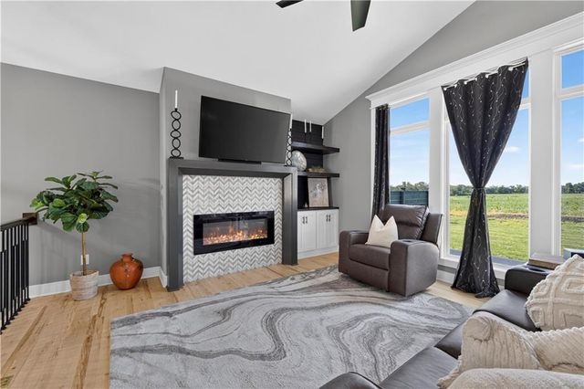 31757 W 168th Court, Gardner, KS 66030