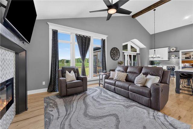 31757 W 168th Court, Gardner, KS 66030