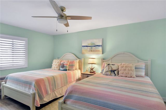 274 Moss Oak Lane 274, St Simons Island, GA 31522