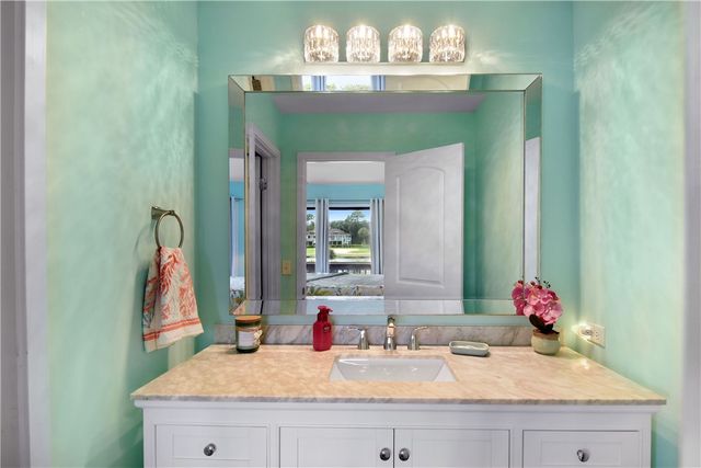 274 Moss Oak Lane 274, St Simons Island, GA 31522