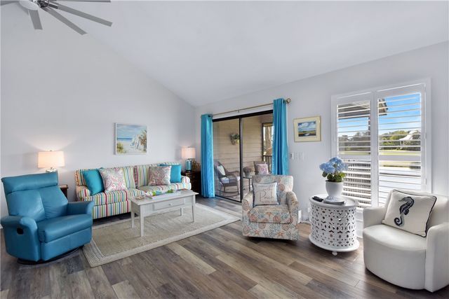 274 Moss Oak Lane 274, St Simons Island, GA 31522