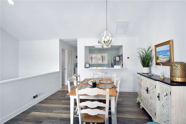 274 Moss Oak Lane 274, St Simons Island, GA 31522