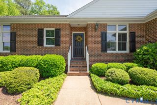 5713 Lakemere Dr, Chesterfield, VA 23234