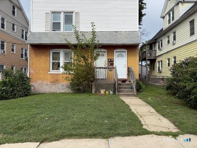 19 Wakefield Court, New Britain, CT 06053