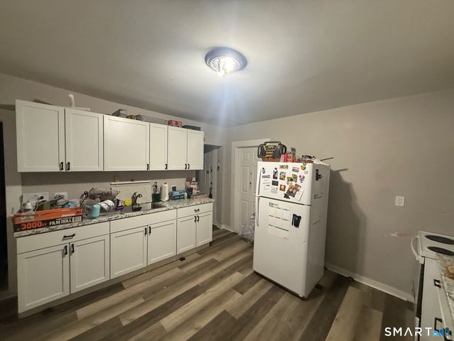 19 Wakefield Court, New Britain, CT 06053