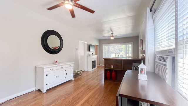 3407 W 115th Place, Chicago, IL 60655