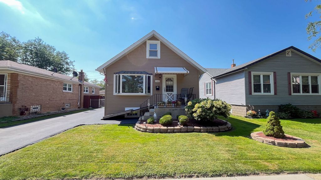 3407 W 115th Place, Chicago, IL 60655