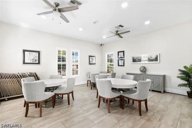 7128 Timberland CIR 201, Naples, FL 34109