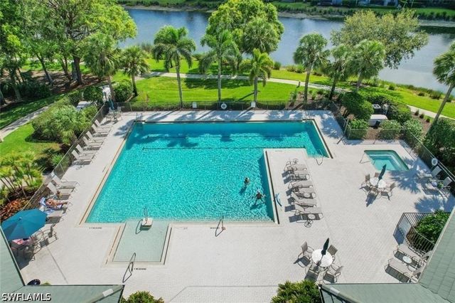 7128 Timberland CIR 201, Naples, FL 34109