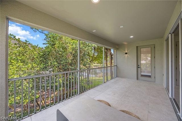 7128 Timberland CIR 201, Naples, FL 34109