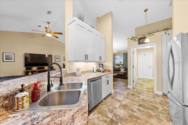 1019 SE 67TH COURT, Ocala, FL 34472