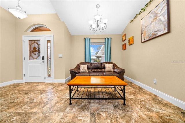 1019 SE 67TH COURT, Ocala, FL 34472