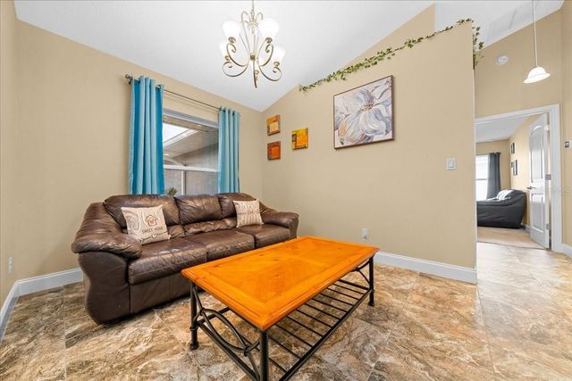 1019 SE 67TH COURT, Ocala, FL 34472