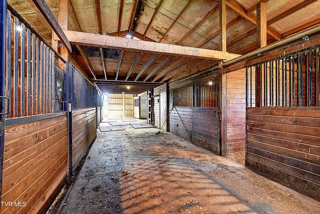 168 Degrasse Lane, Johnson City, TN 37601