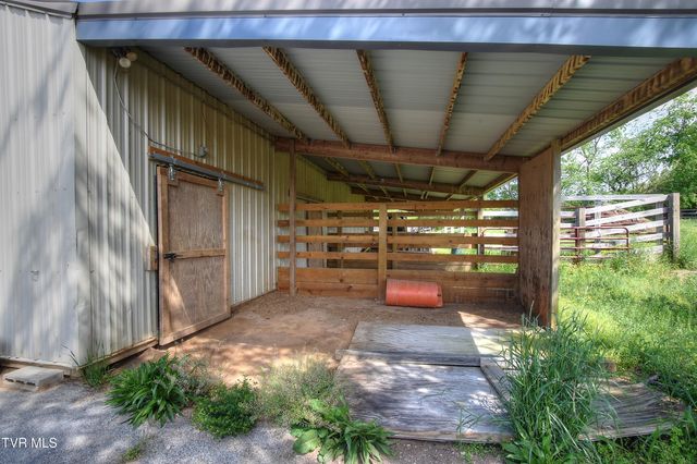 168 Degrasse Lane, Johnson City, TN 37601