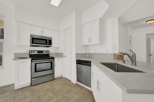 709 BELMONT Place 709, Boynton Beach, FL 33436