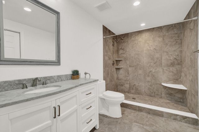 709 BELMONT Place 709, Boynton Beach, FL 33436