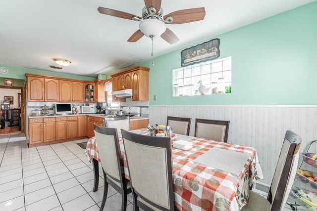 3640 Hawthorne Street, Franklin Park, IL 60131