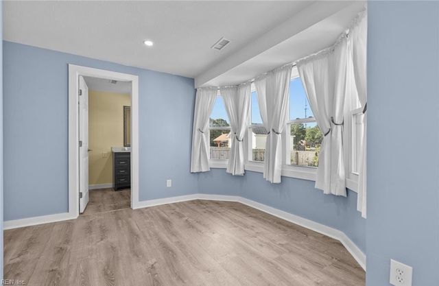 733 Woodstock RD, Virginia Beach, VA 23464