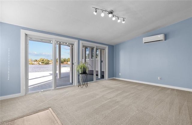 733 Woodstock RD, Virginia Beach, VA 23464