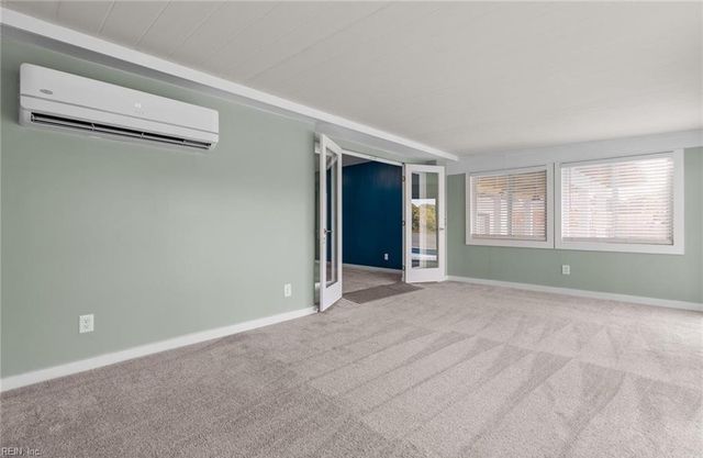 733 Woodstock RD, Virginia Beach, VA 23464