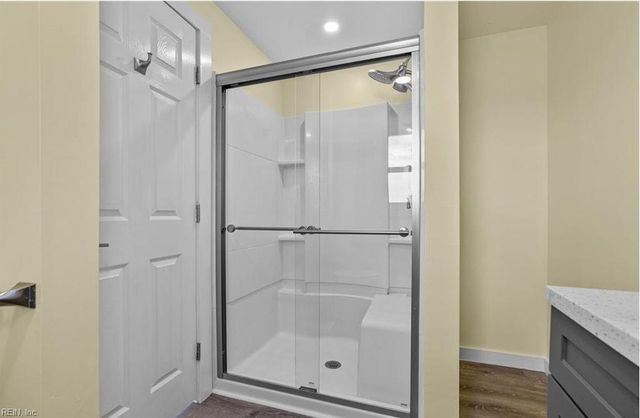 733 Woodstock RD, Virginia Beach, VA 23464