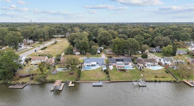 733 Woodstock RD, Virginia Beach, VA 23464