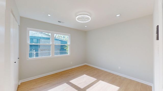 4252 W 21st Avenue, Gary, IN 46404