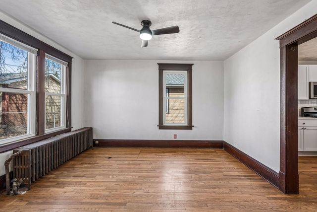 1529 Dale Street N, Saint Paul, MN 55117