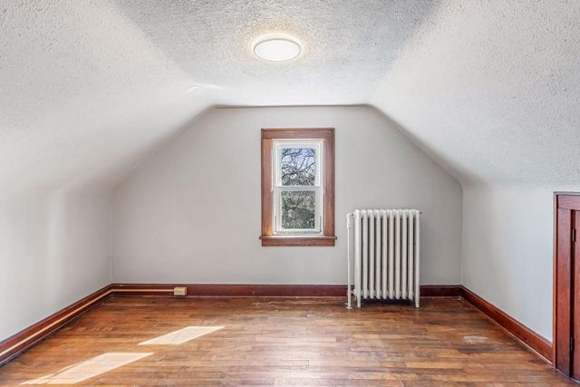 1529 Dale Street N, Saint Paul, MN 55117